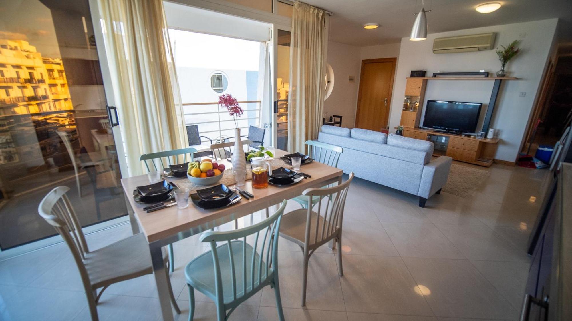 Mellieha Bay 3 Bedroom Apartment "Coastal Comfort" Екстер'єр фото